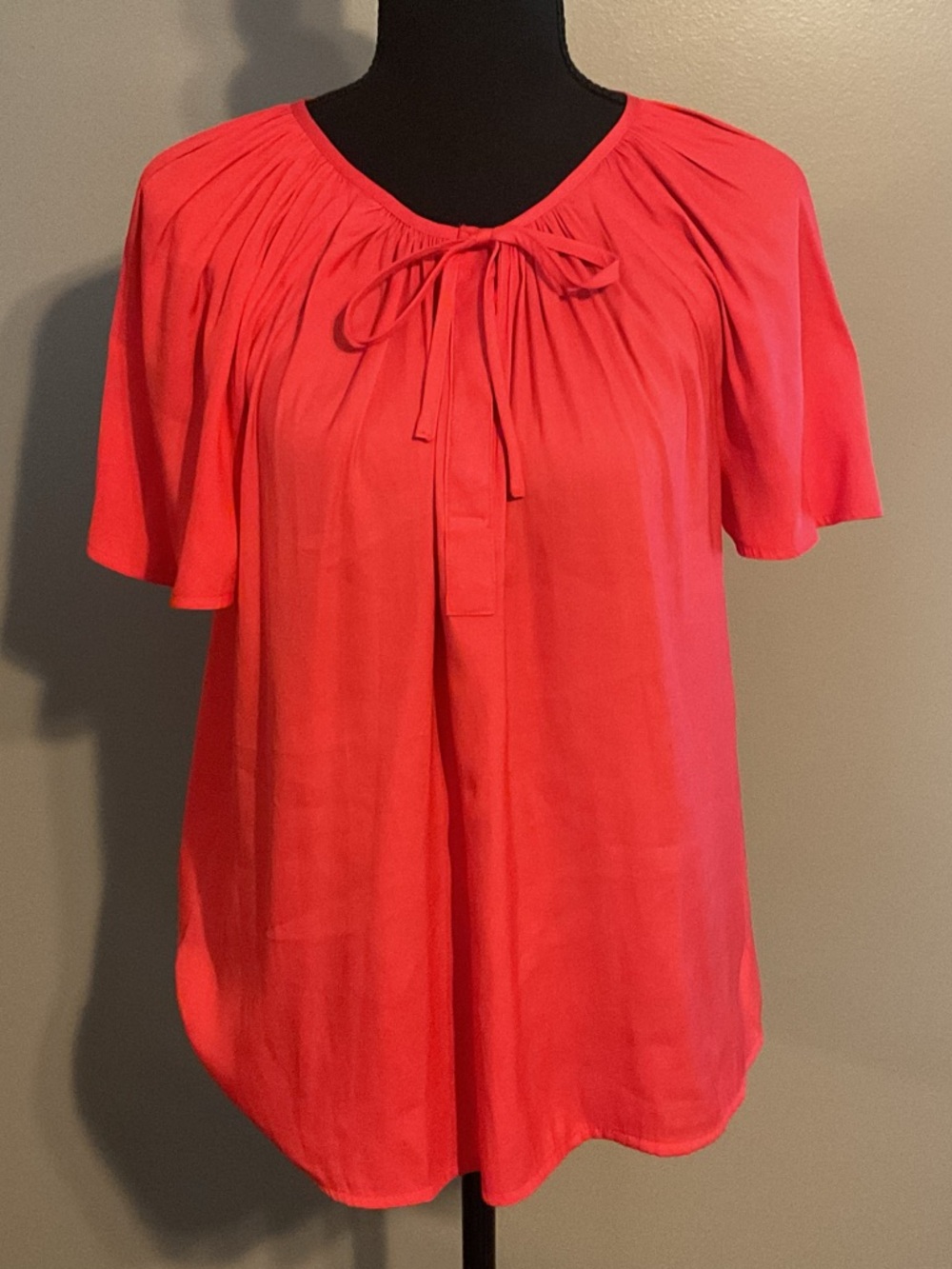 Simply Vera Vera Wang Coral Tie-Neck Short Sleeve Blouse